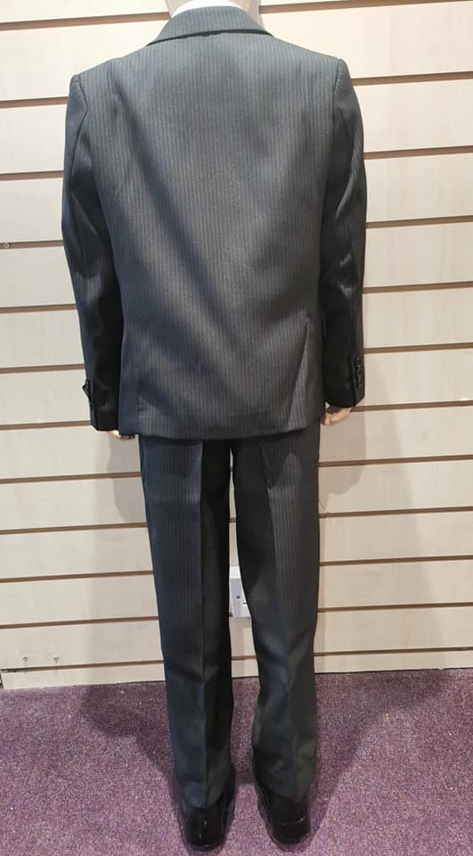 Boys Charcoal Grey 5 Piece Suit Silver Waistcoat & Cravat